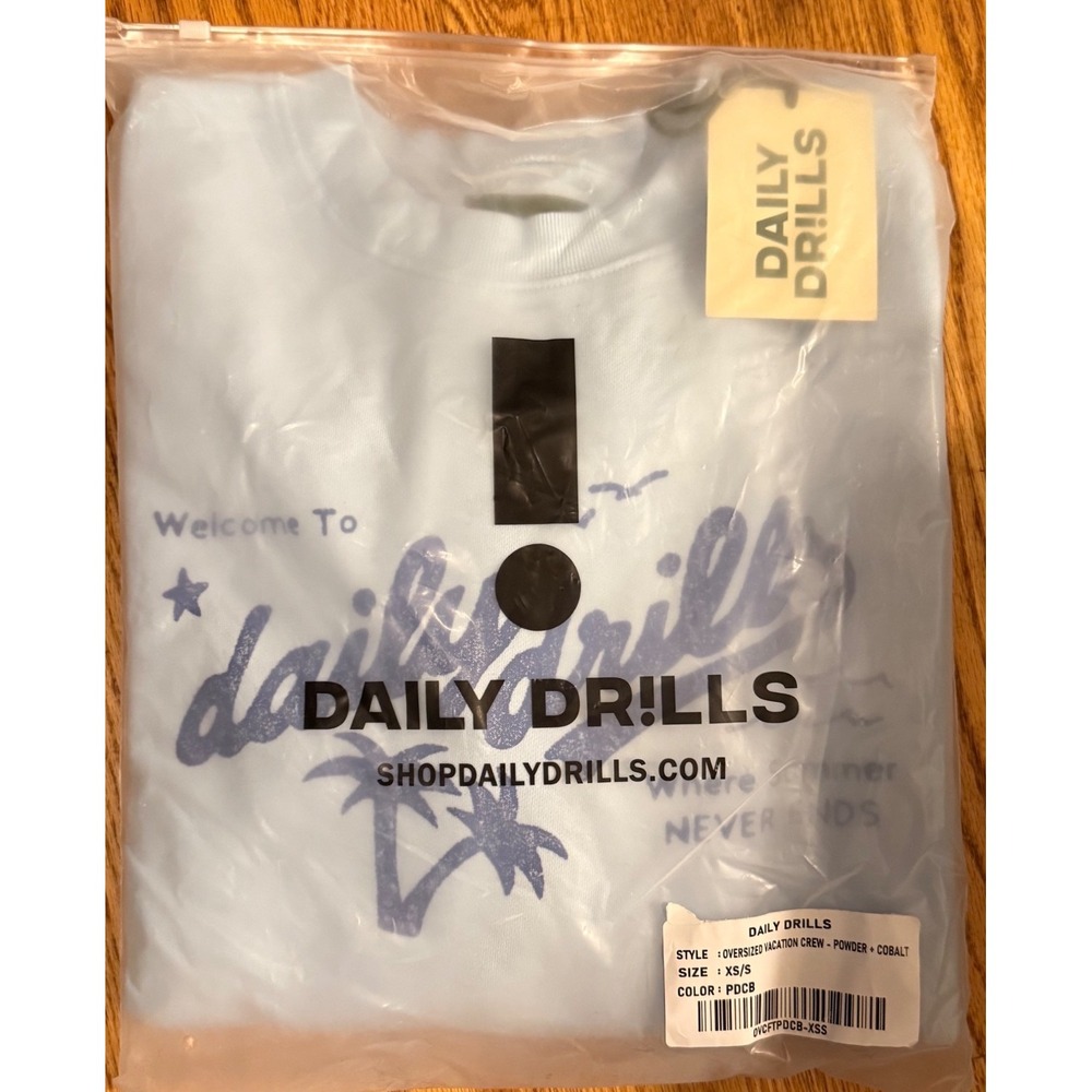 Daily Drills Oversized Vacation Crew Powder Cobalt Size XS/S NIB